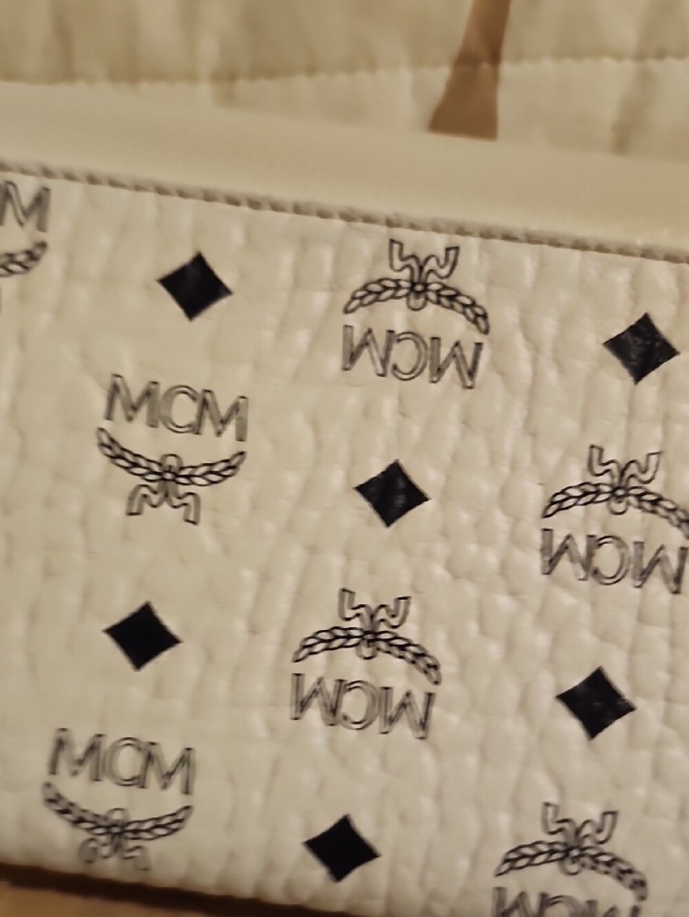 MCM White Logo Leather Envelope Crossbody with Silver Chain - Picture 3 of 7